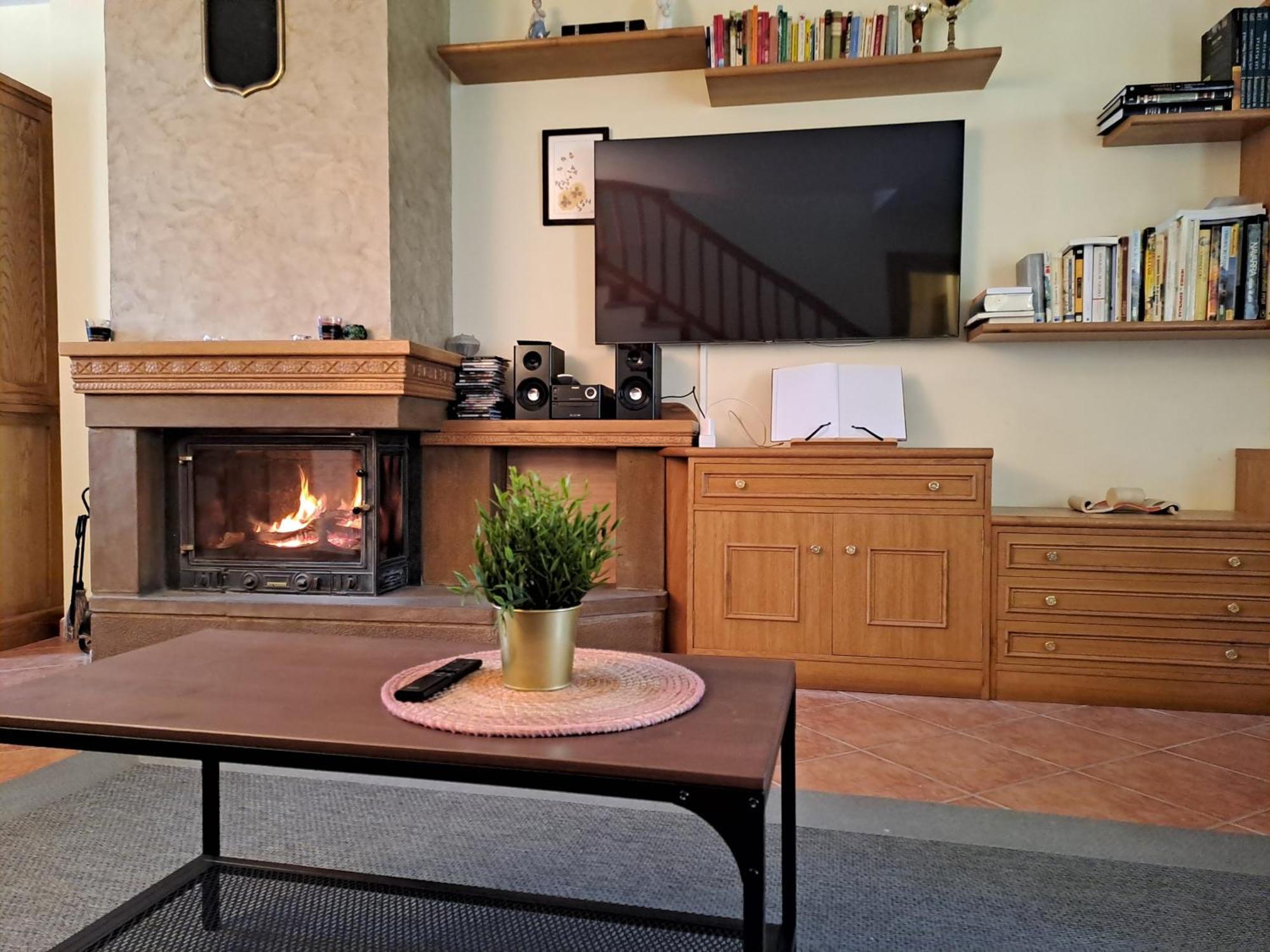 Casa Rural Torreblanca Urroz Екстериор снимка