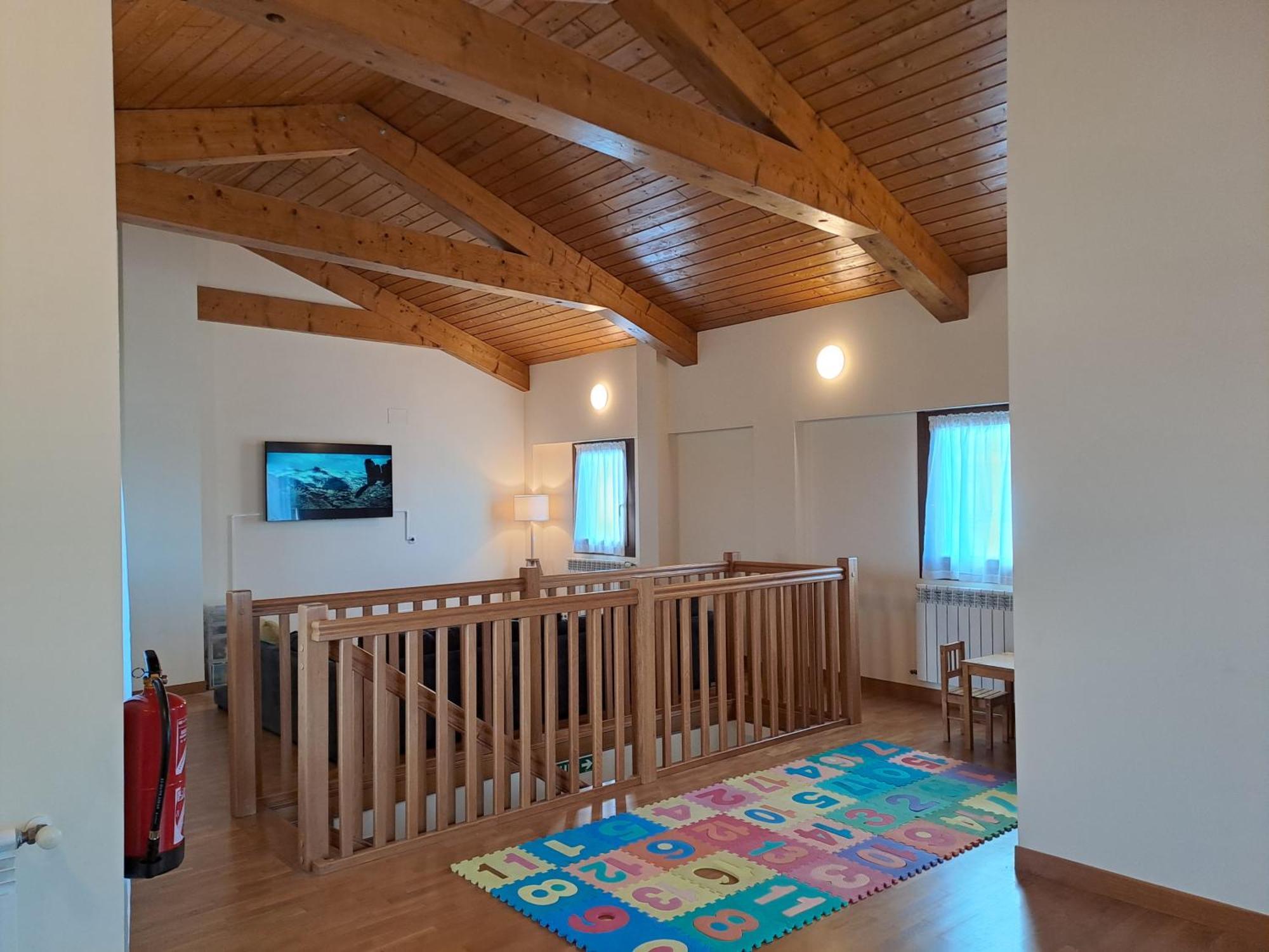 Casa Rural Torreblanca Urroz Екстериор снимка