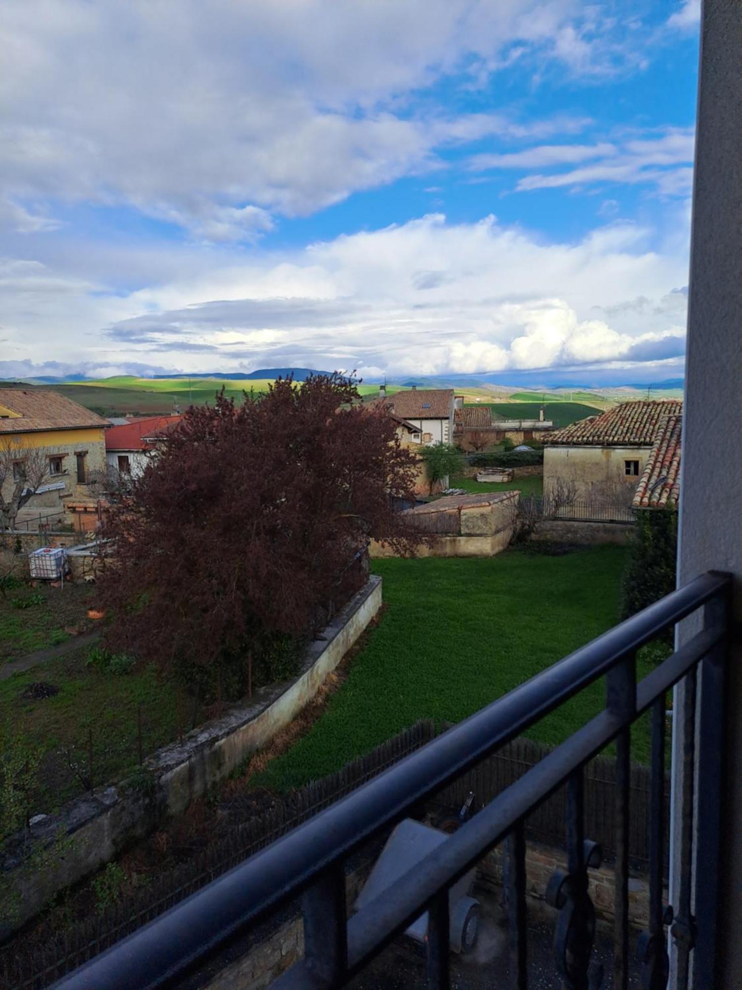Casa Rural Torreblanca Urroz Екстериор снимка